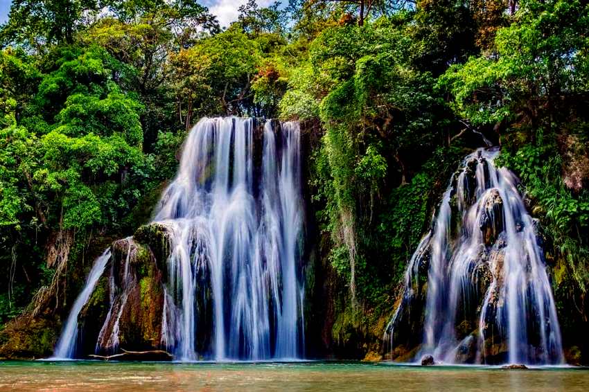 Tamasopo Waterfalls, San Luis Potosí