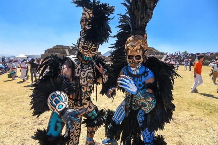 Dancers at the Teotenango archaeological site